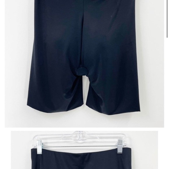 Spanx Power ConcealHer Mid Thigh Shorts In Black - Picture 2 of 5